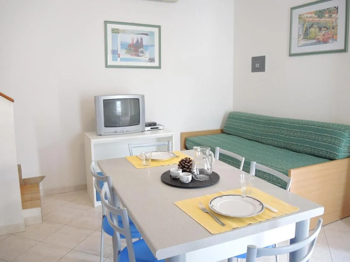 Apartment Splendid Two-Bedroom Villa Situated In Bibione Italy