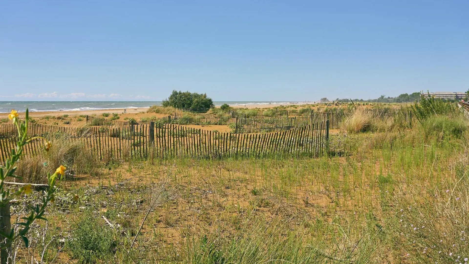 Splendid Two-Bedroom Villa Situated In Bibione Italy